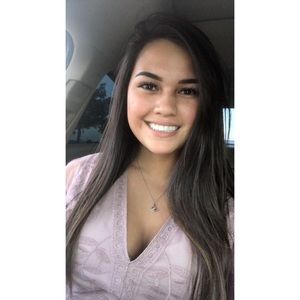 Meet your Posher, Lexi